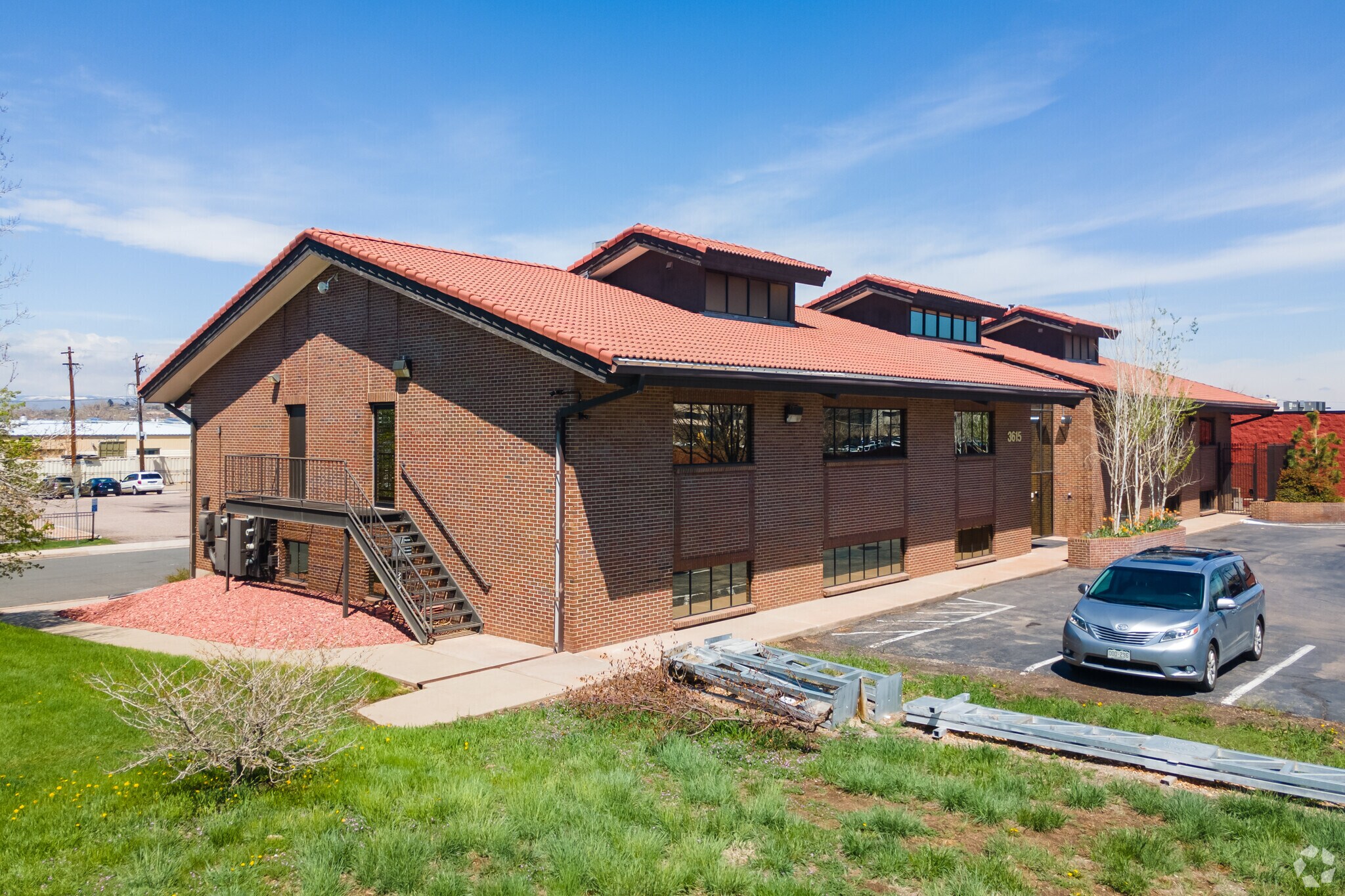 3615 S Huron St, Englewood, CO for Rent