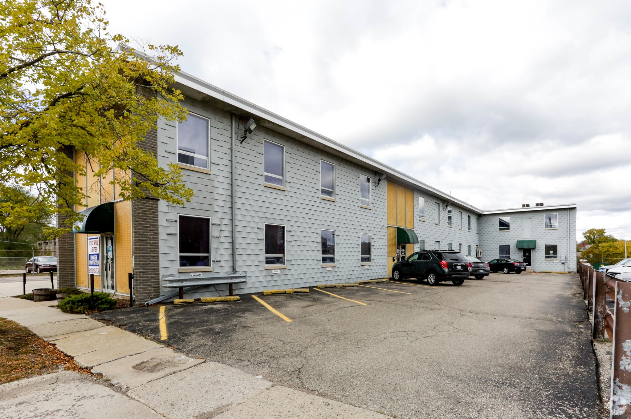 336 W 1st St, Flint, MI for Sale