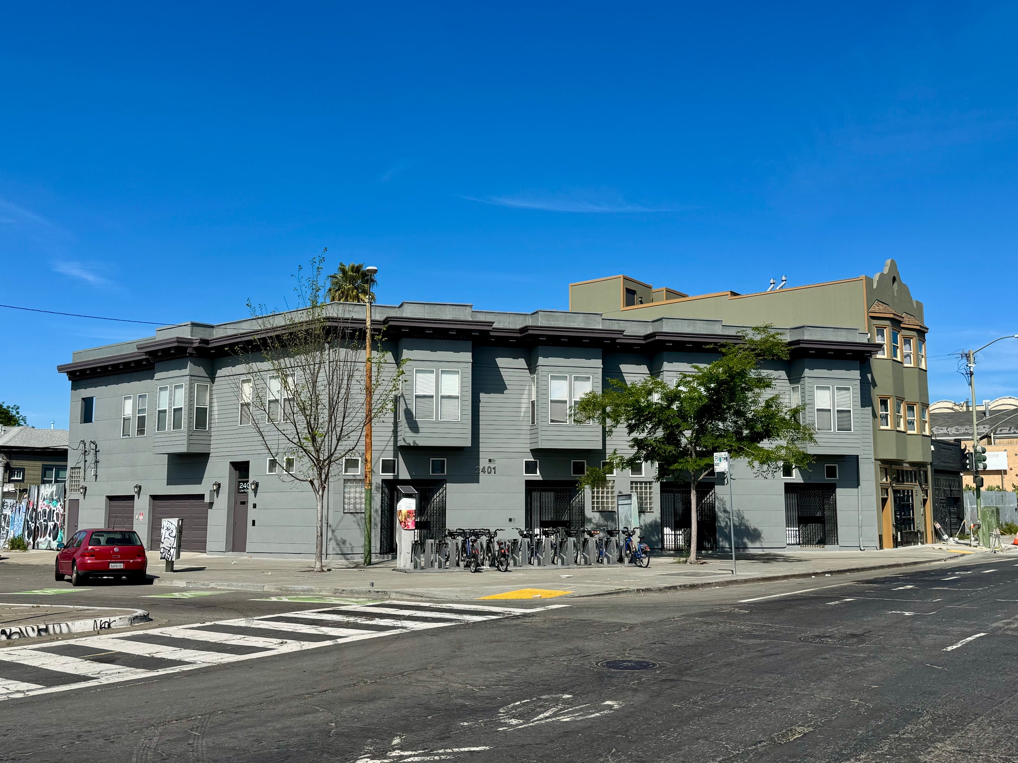 2401 San Pablo Ave, Oakland, CA for Sale