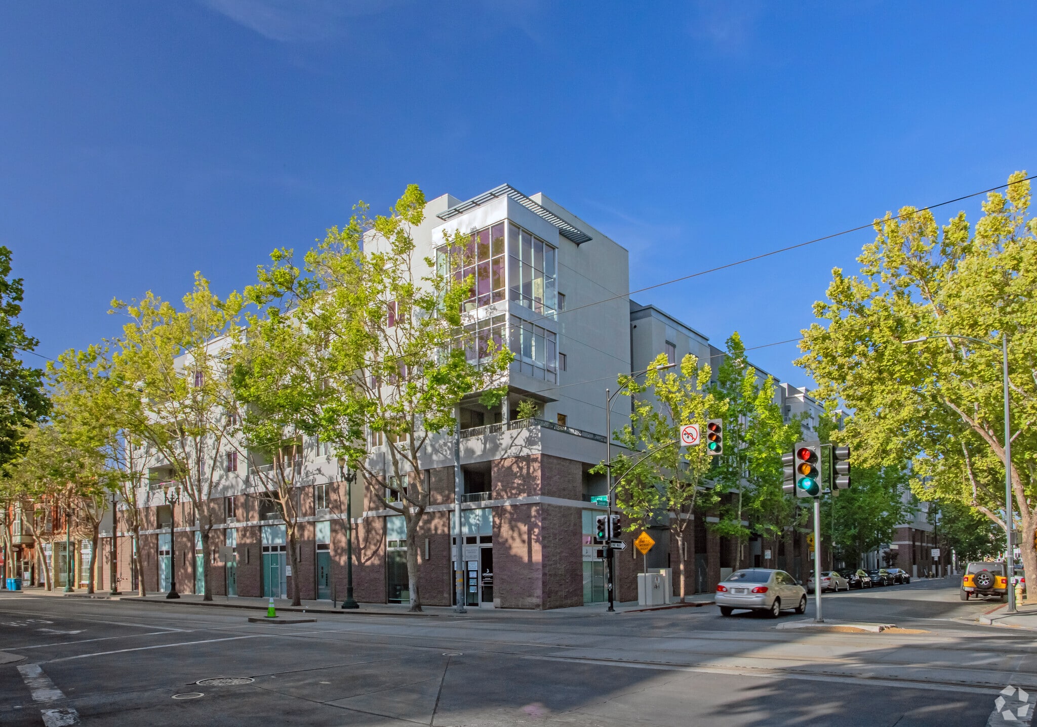 46 W Julian St, San Jose, CA for Sale