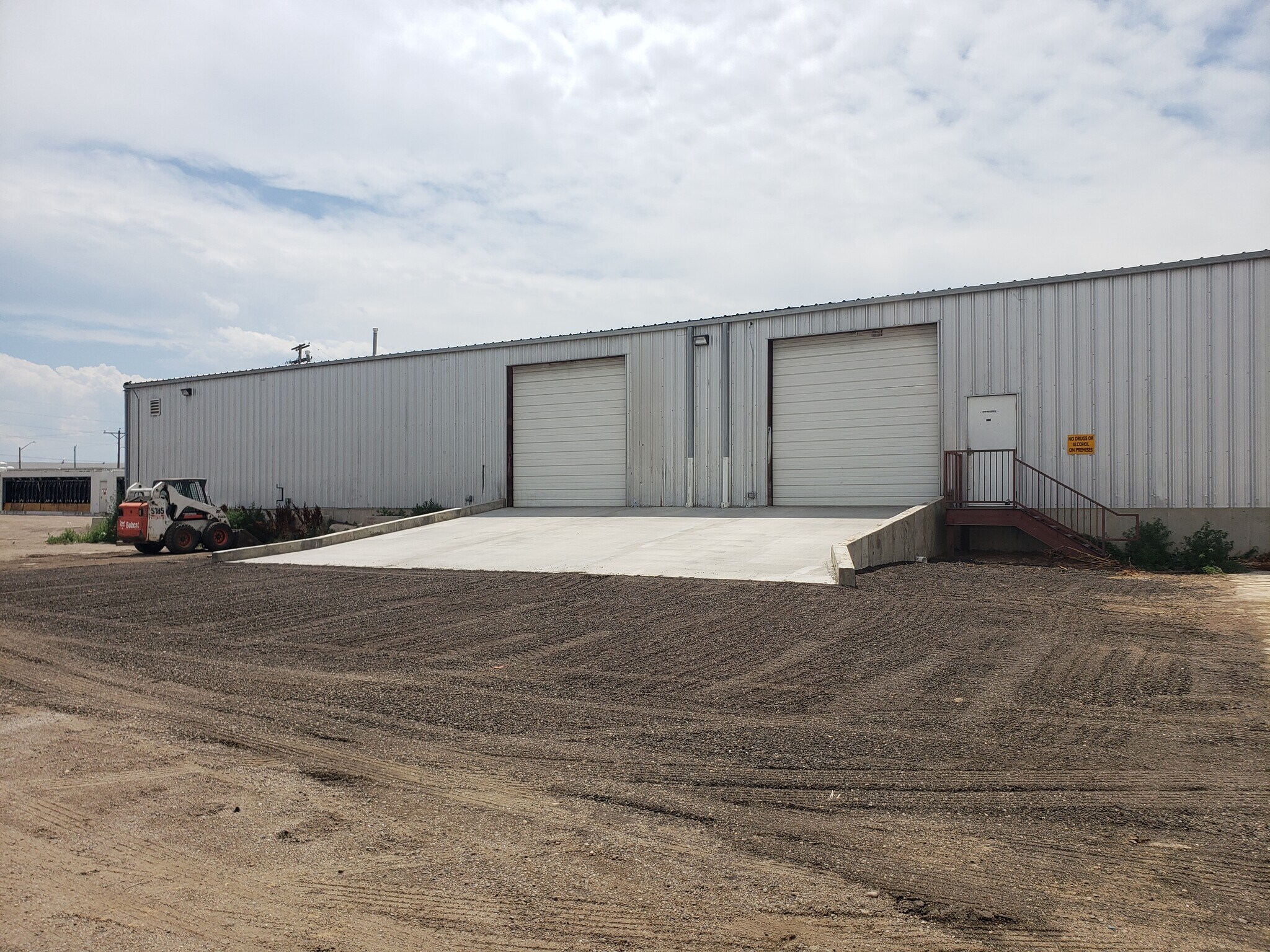 4241 E 64th Ave, Commerce City, CO for Rent