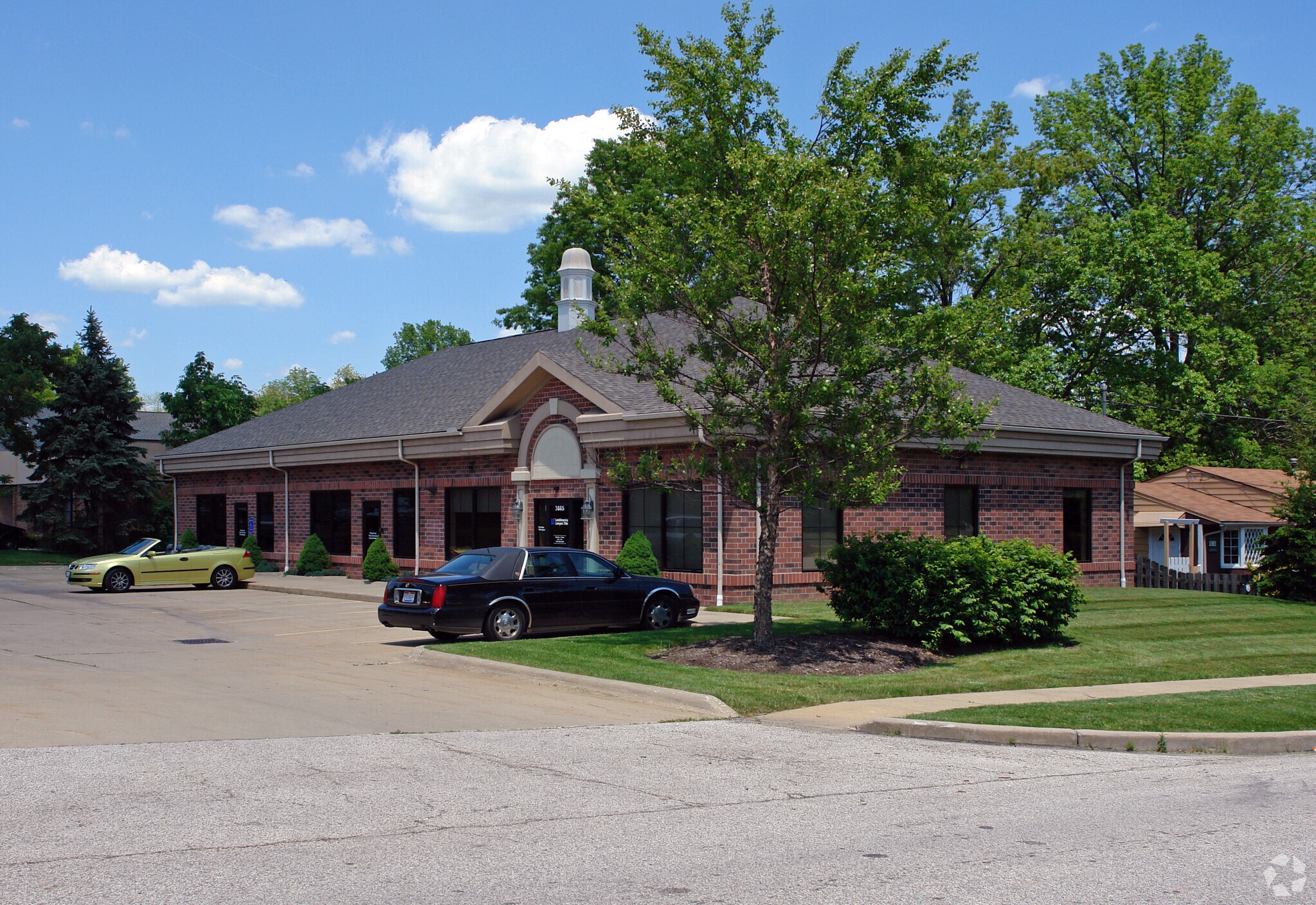 38853889 Darrow Rd Stow, OH 44224 Office Property for Lease on