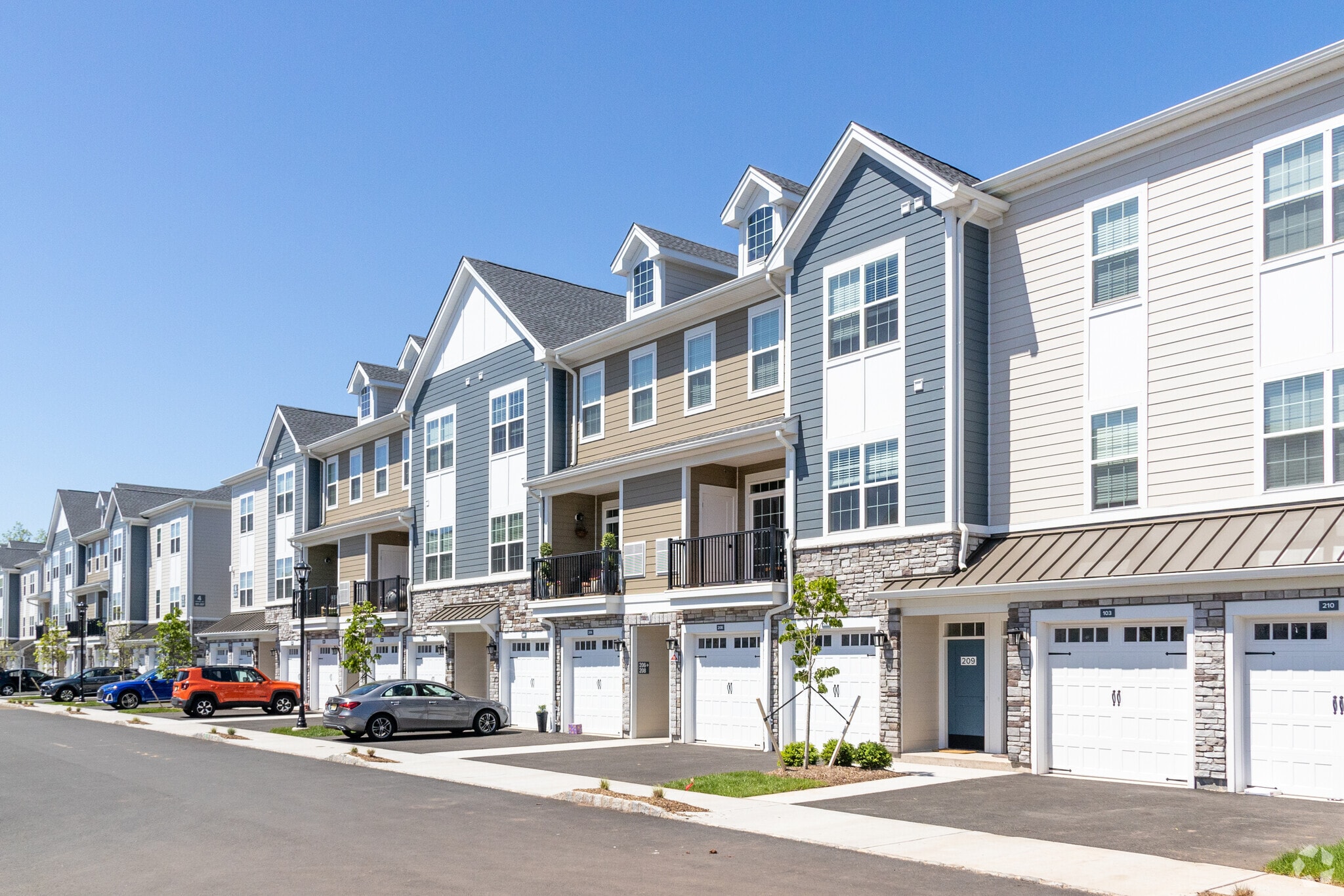 1 Housel Cir, Hillsborough, NJ for Rent