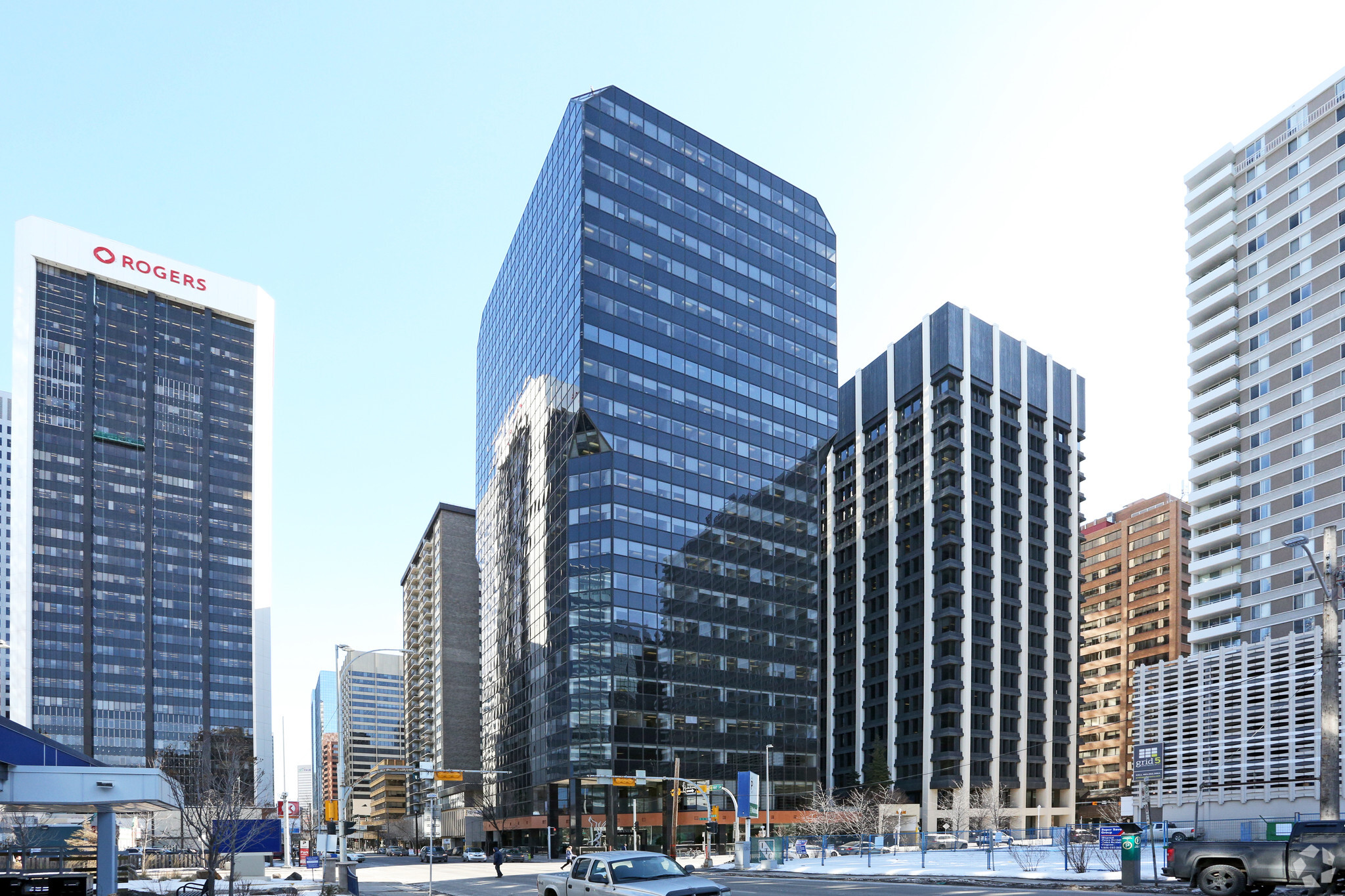 555 4th Ave SW, Calgary, AB for Rent