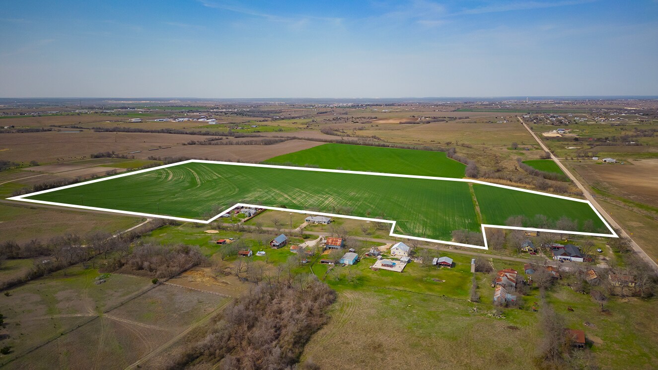 7531 FM 1105, Jarrell, TX for Sale