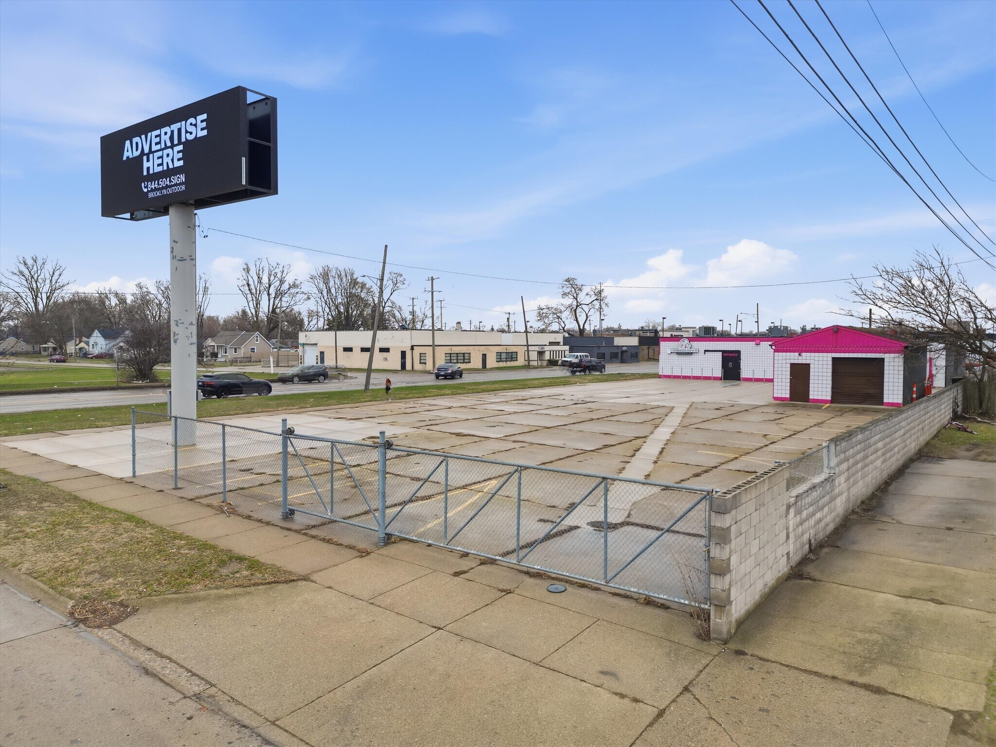 20903 Dequindre Rd, Hazel Park, MI for Rent