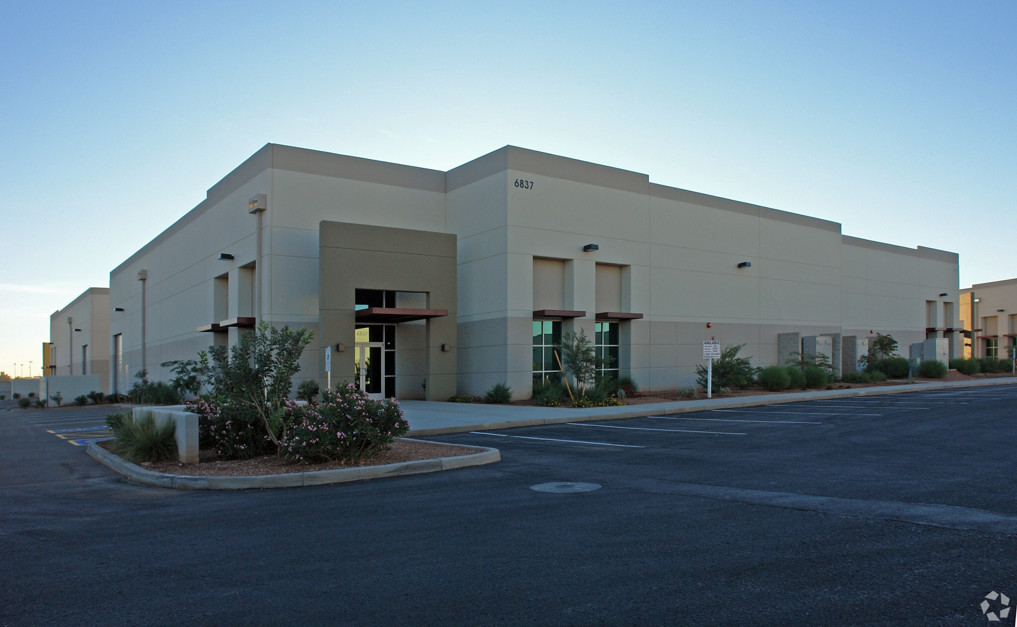 6849 W Frye Rd, Chandler, AZ for Rent