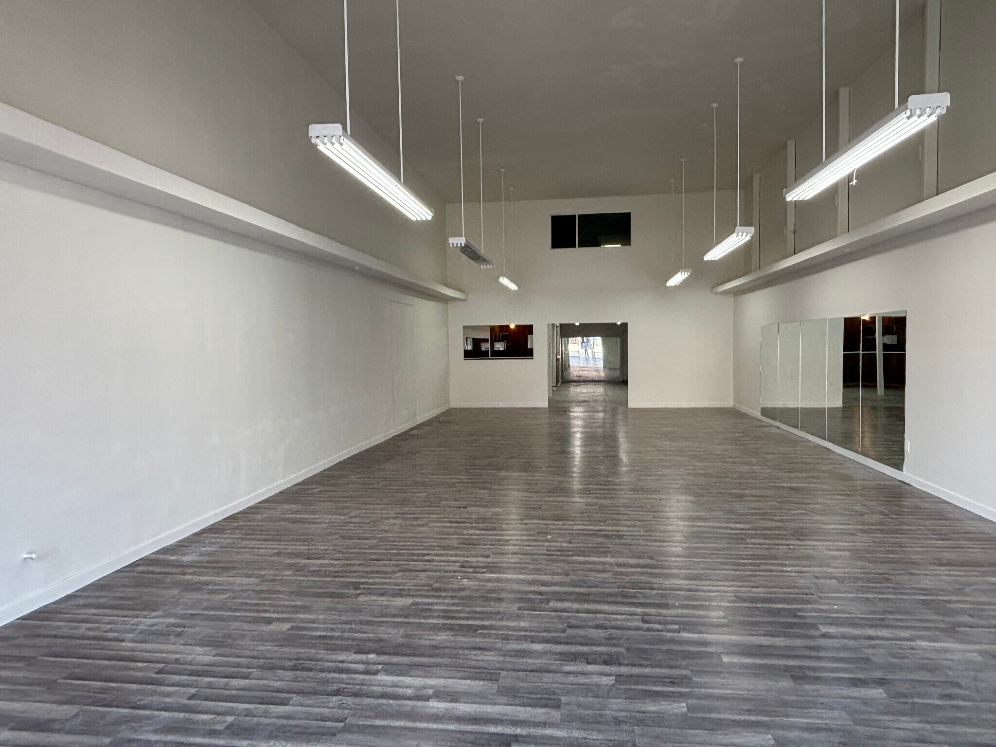 5536-5542 Santa Monica Blvd, Los Angeles, CA for Rent