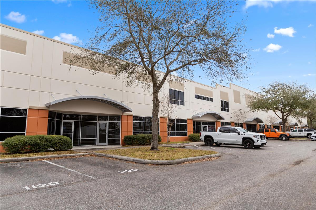 350 E Crown Point Rd Winter Garden, FL 34787 Flex Property for Lease
