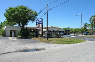 Tampa, FL Retail - 3810 W Osborne Ave