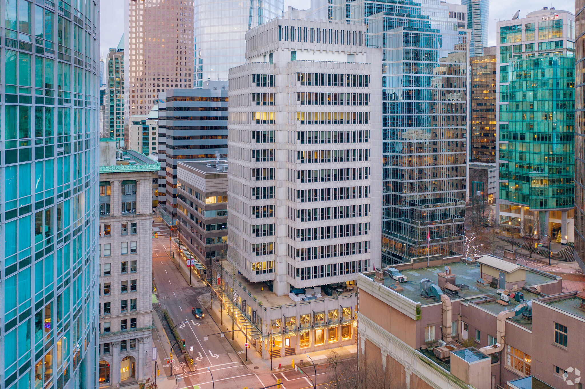 900 W Hastings St, Vancouver, BC for Rent