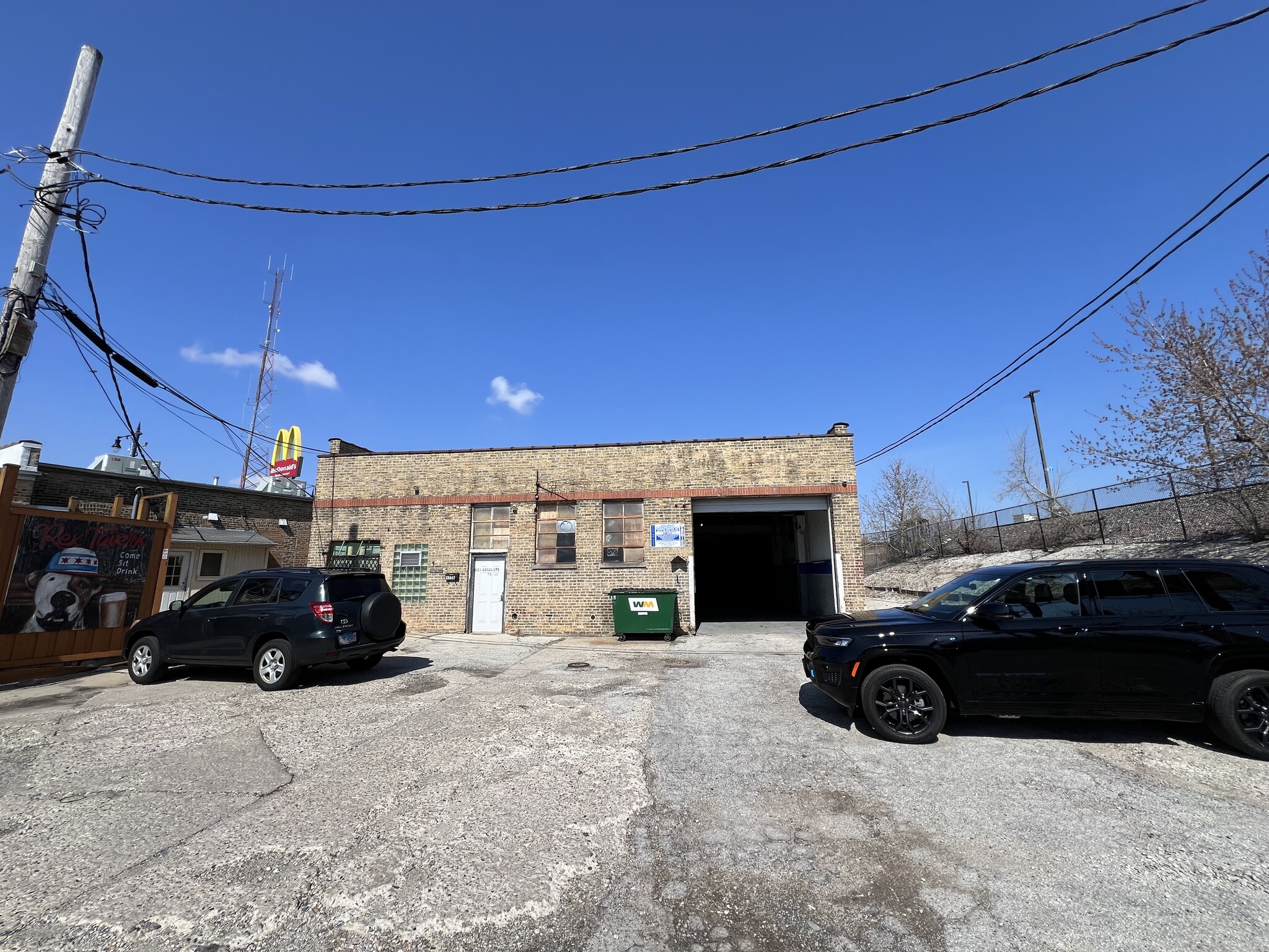 5358 W Gale St, Chicago, IL for Rent