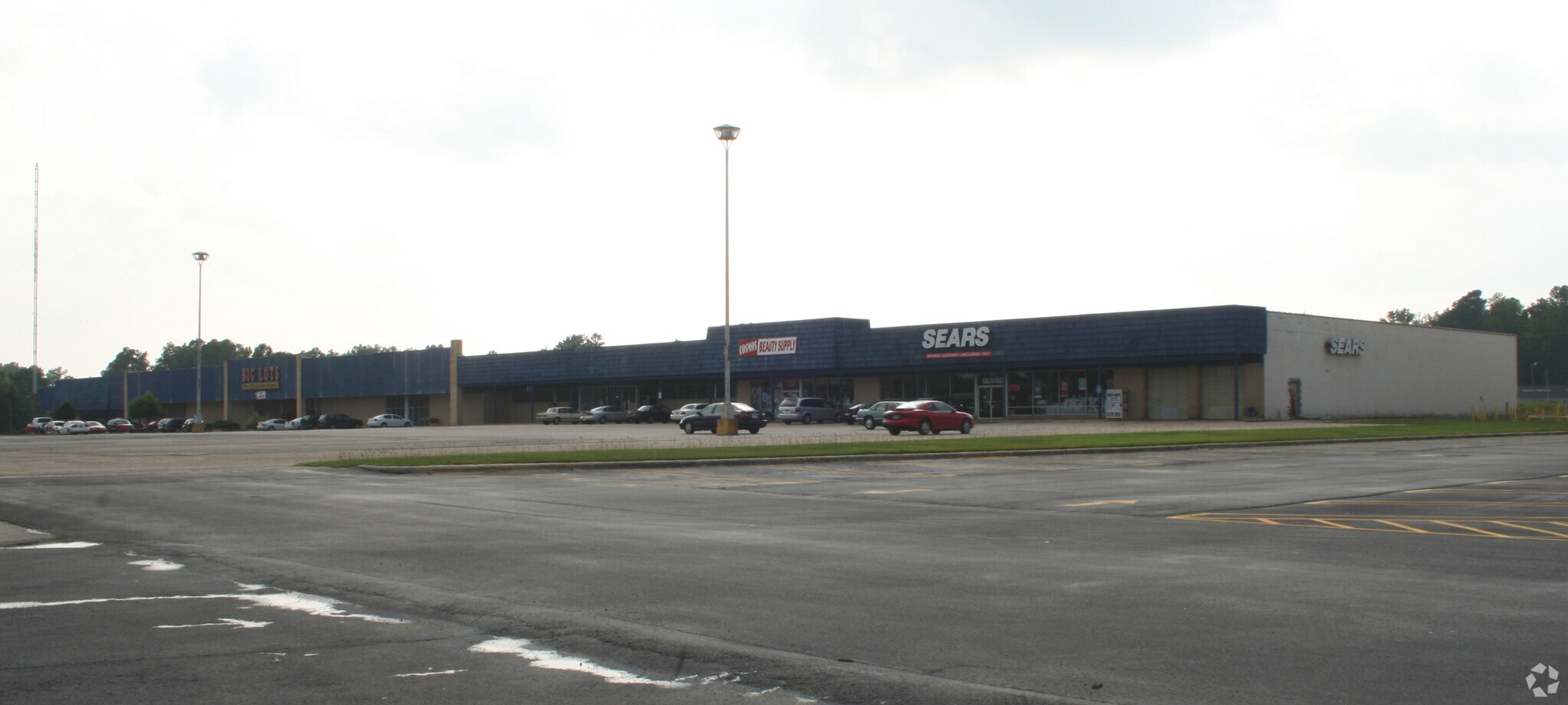 20 Whiteville Plz Whiteville, NC 28472 Shopping Center Property for