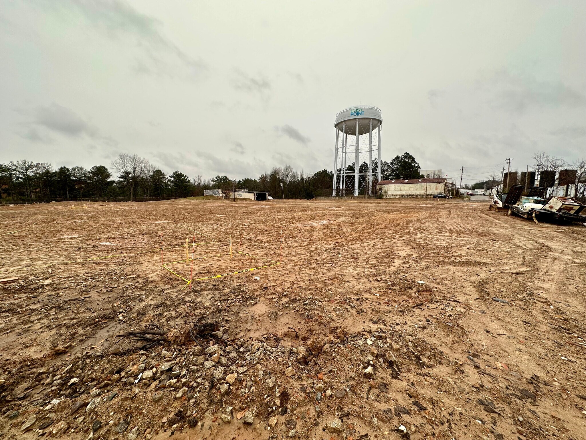 3056 Main St East Point, GA 30344 Land Property for Lease on