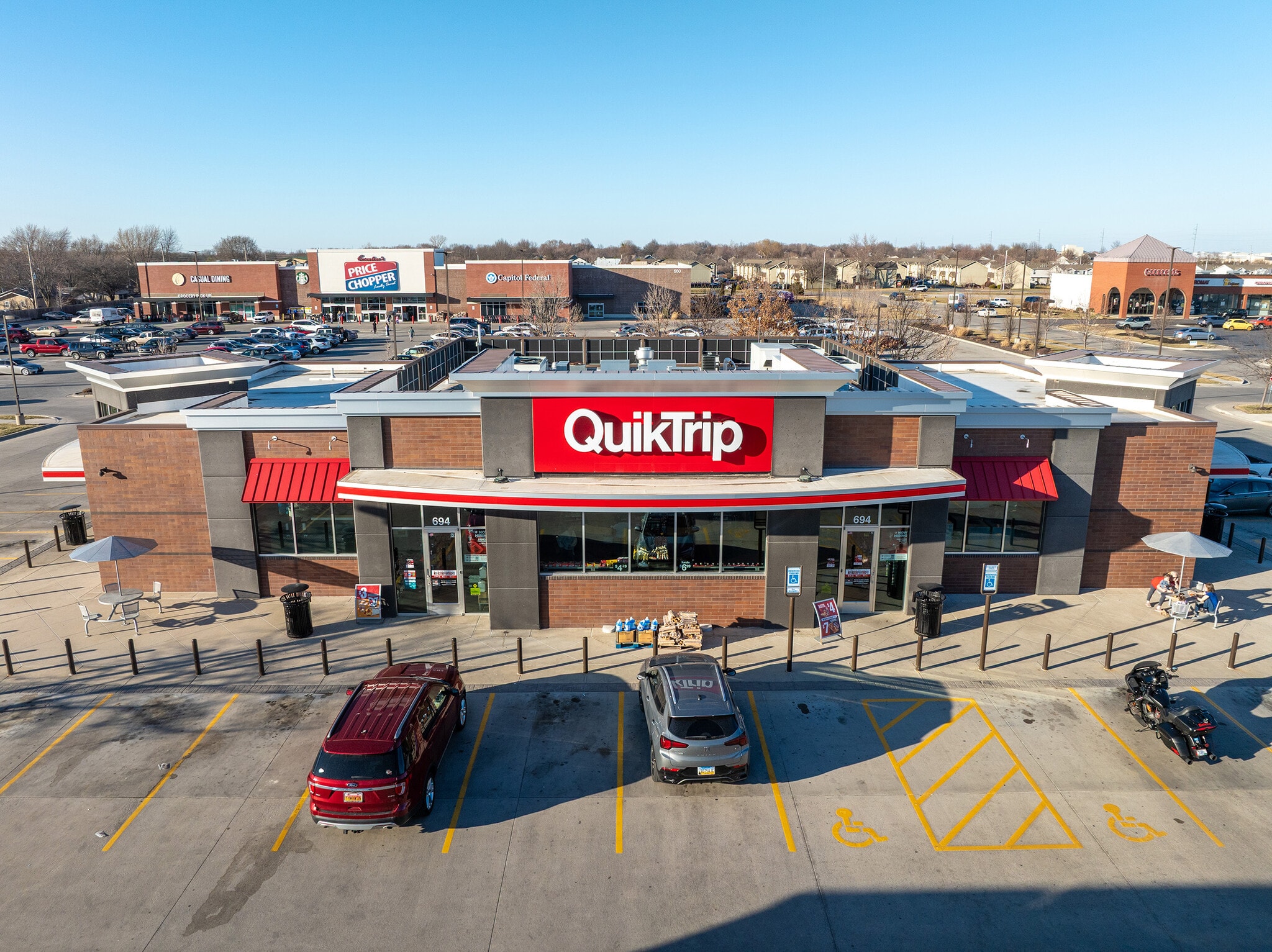 694 E Main St, Gardner, KS for Sale