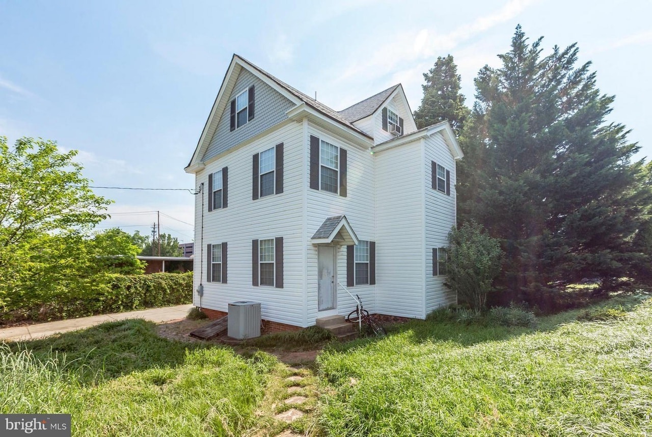7208 Bowdoin Ave, College Park, MD for Sale