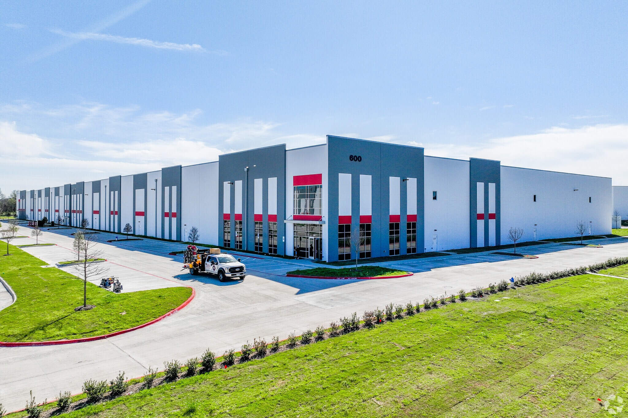 McIntyre Rd McKinney, TX 75071 Industrial Park Property for Lease on