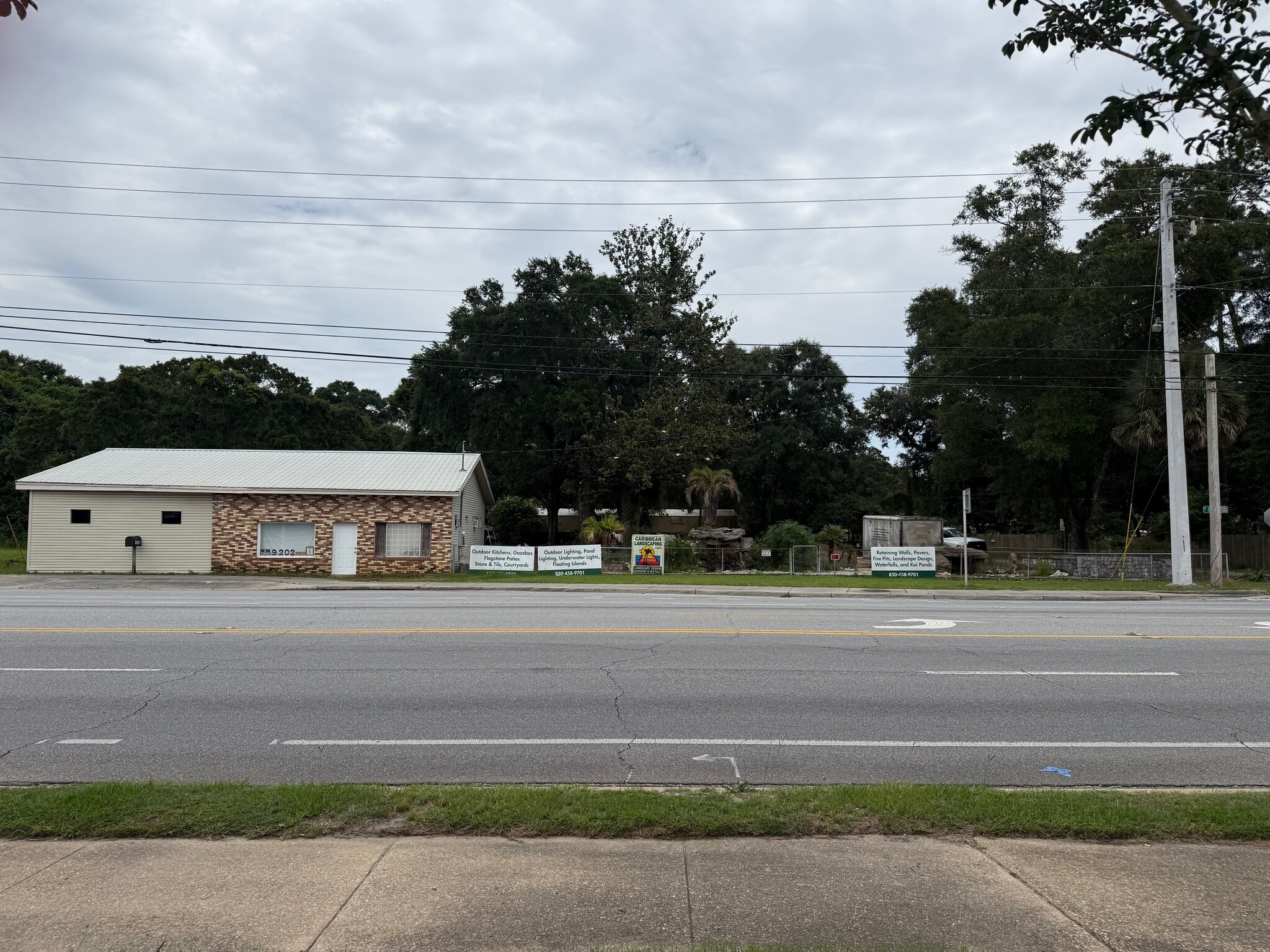 9202 N Davis Hwy, Pensacola, FL for Sale