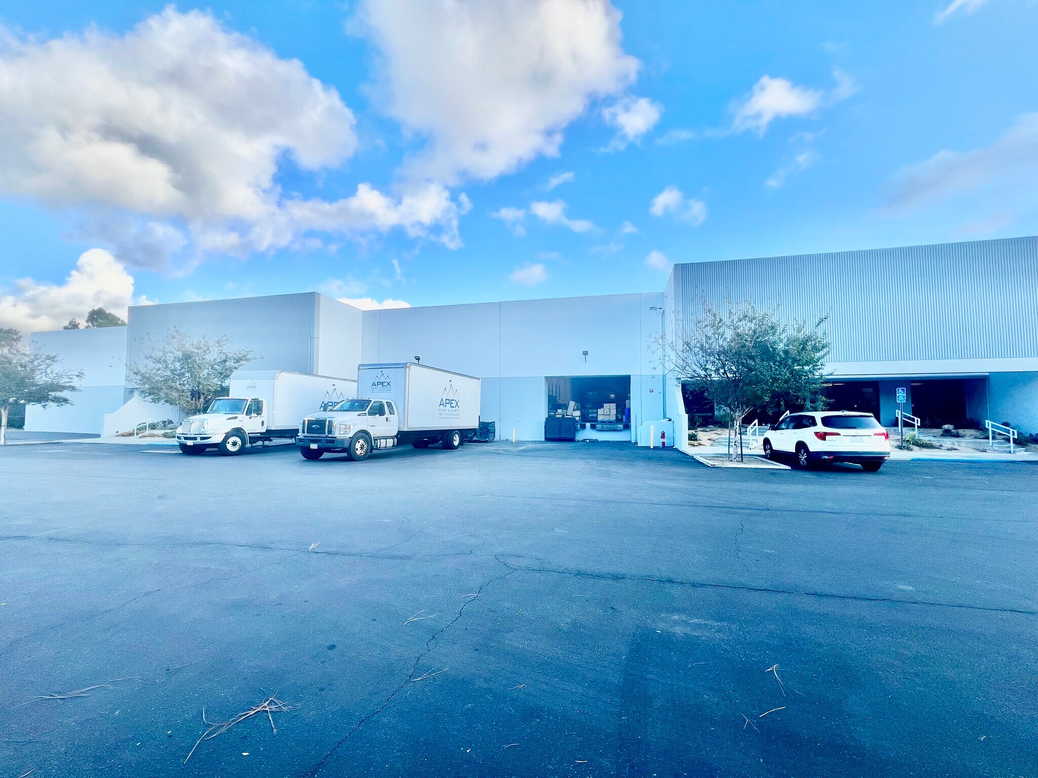 2761 Dow Ave Tustin, CA 92780 Industrial Property for Lease on