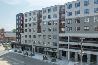 Cleveland, OH Retail - 1060 Bolivar Rd