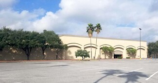 Harlingen, TX Retail - 2000 S Expressway 83