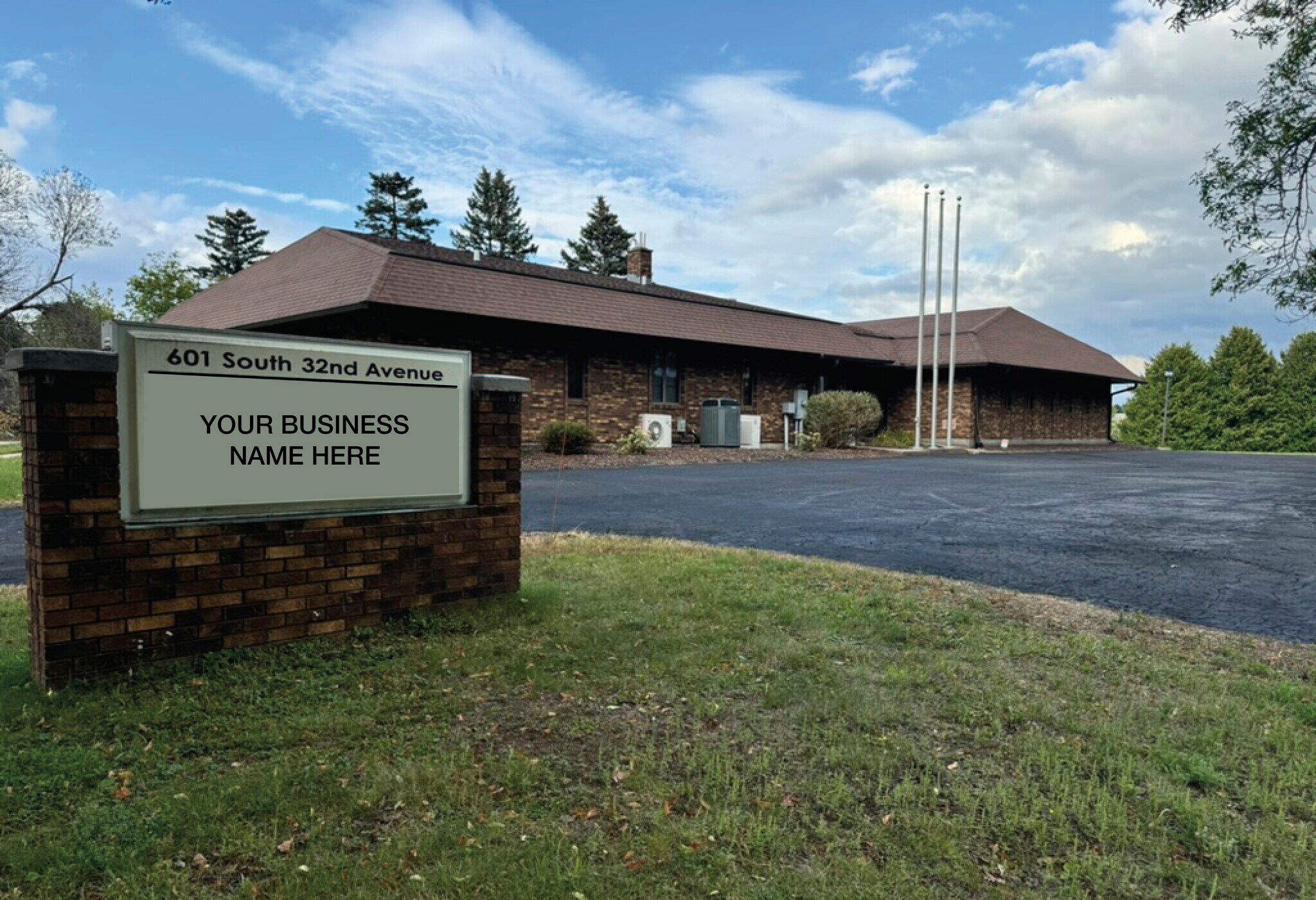 601 S 32nd Ave, Wausau, WI for Sale