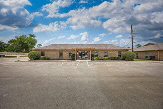 Conroe, TX undefined - 105 Commercial Cir