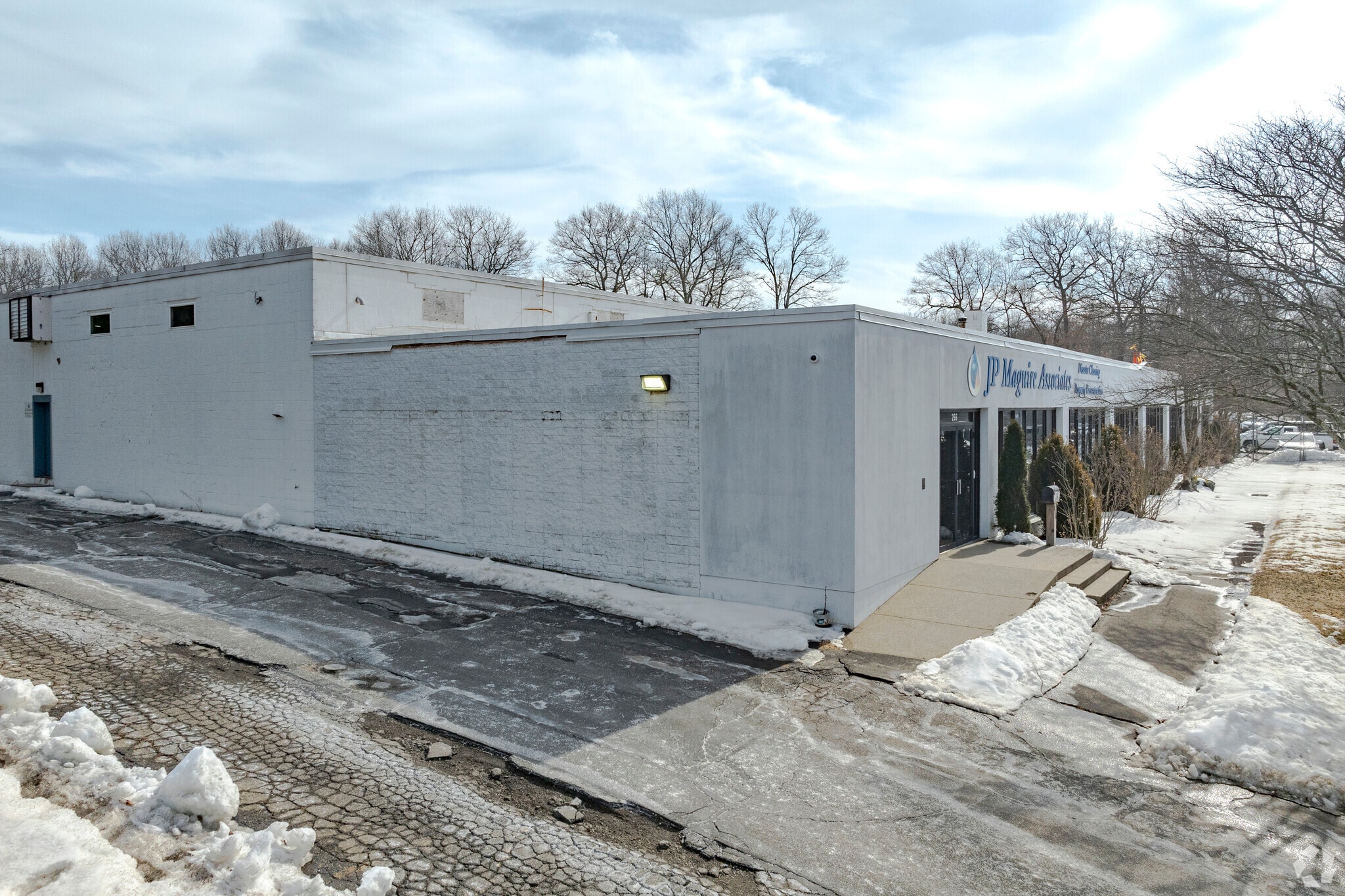 266 Brookside Rd, Waterbury, CT for Rent