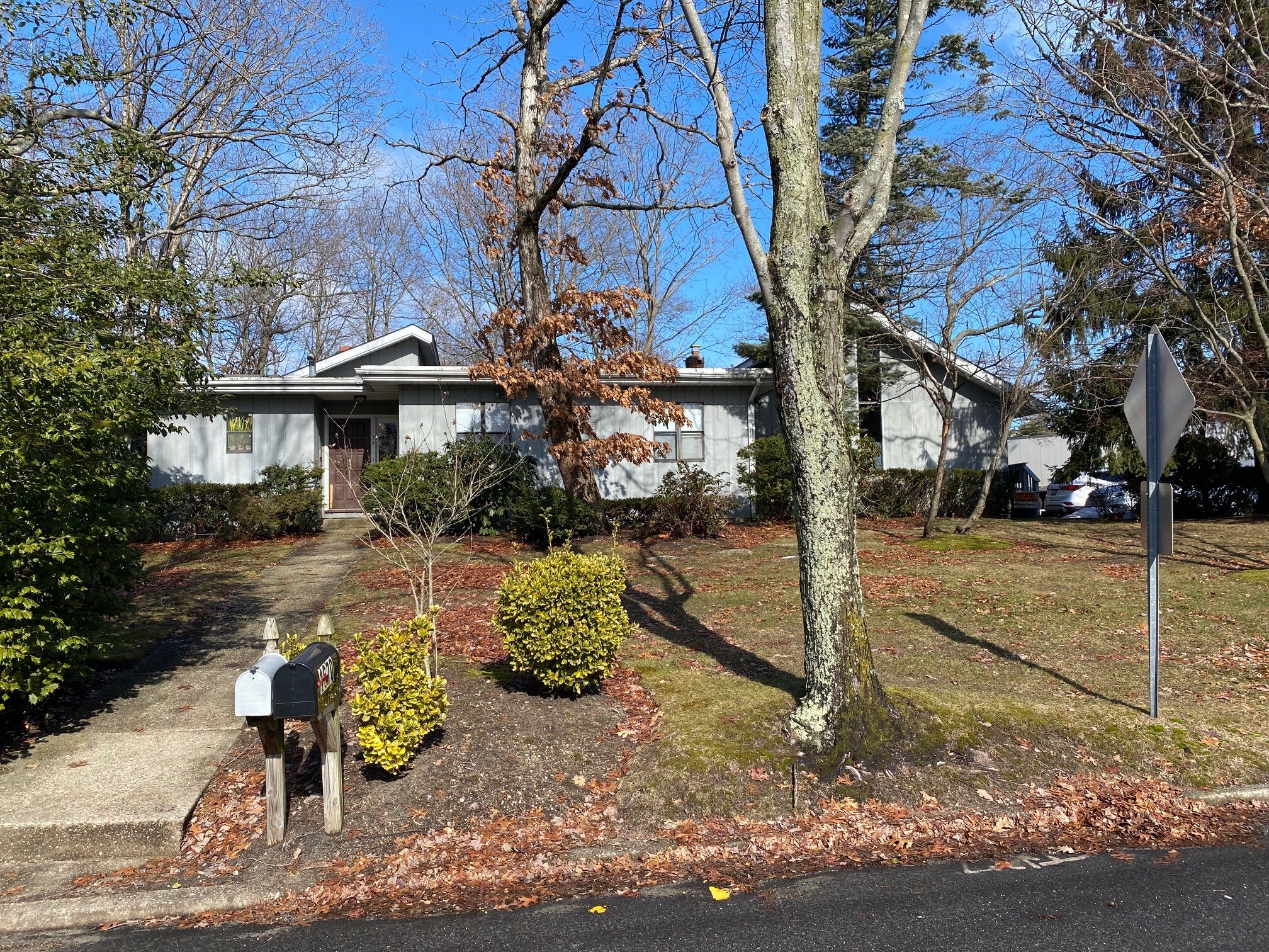 134 Wedgewood Dr, Coram, NY for Sale