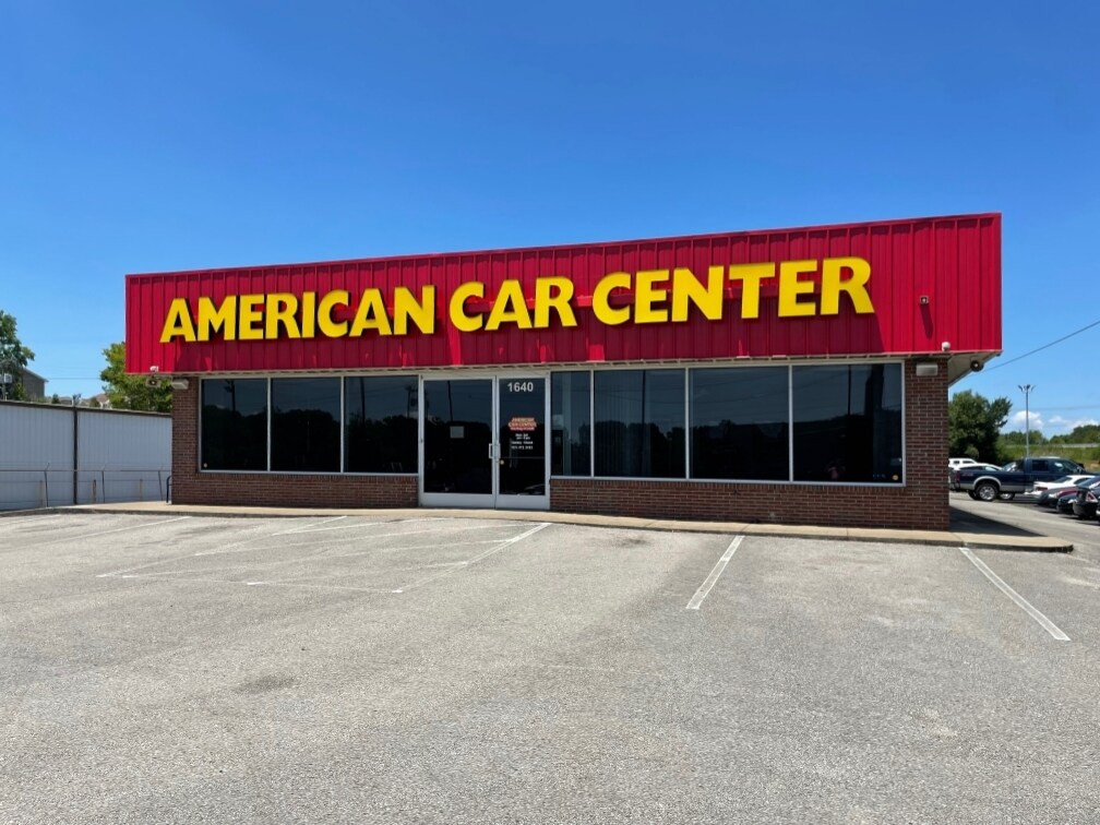 1640 Wilma Rudolph Blvd Clarksville, TN 37040 Office Property for