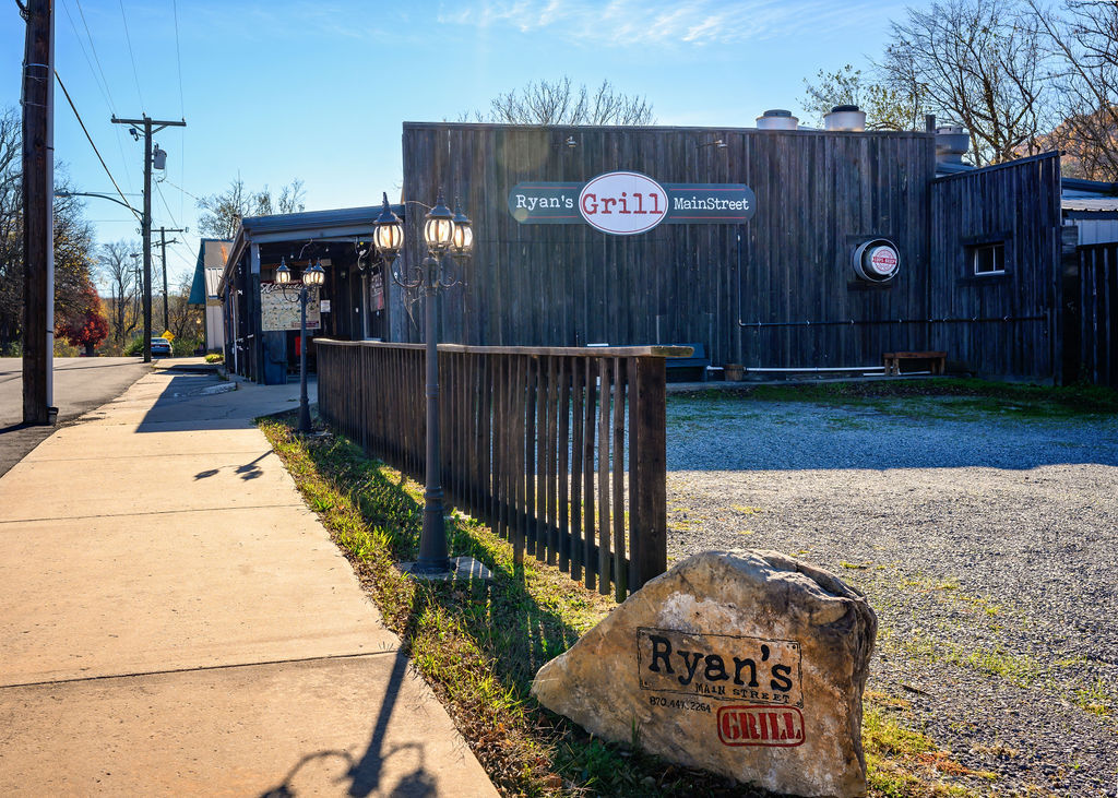 508 Main st, Leslie, AR for Sale