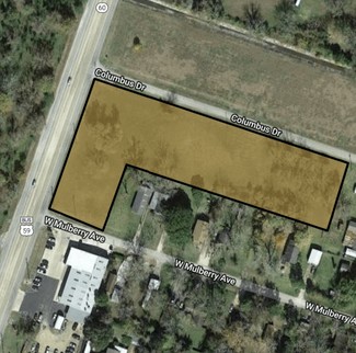 Wharton, TX Commercial Land - 205 Columbus Dr