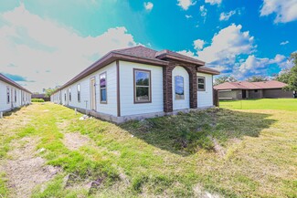 Elsa, TX Apartments - 340 Eva