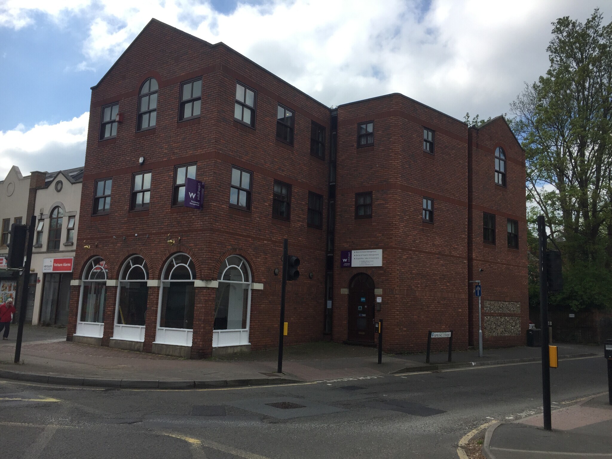 2 High St, Epsom, SRY for Rent