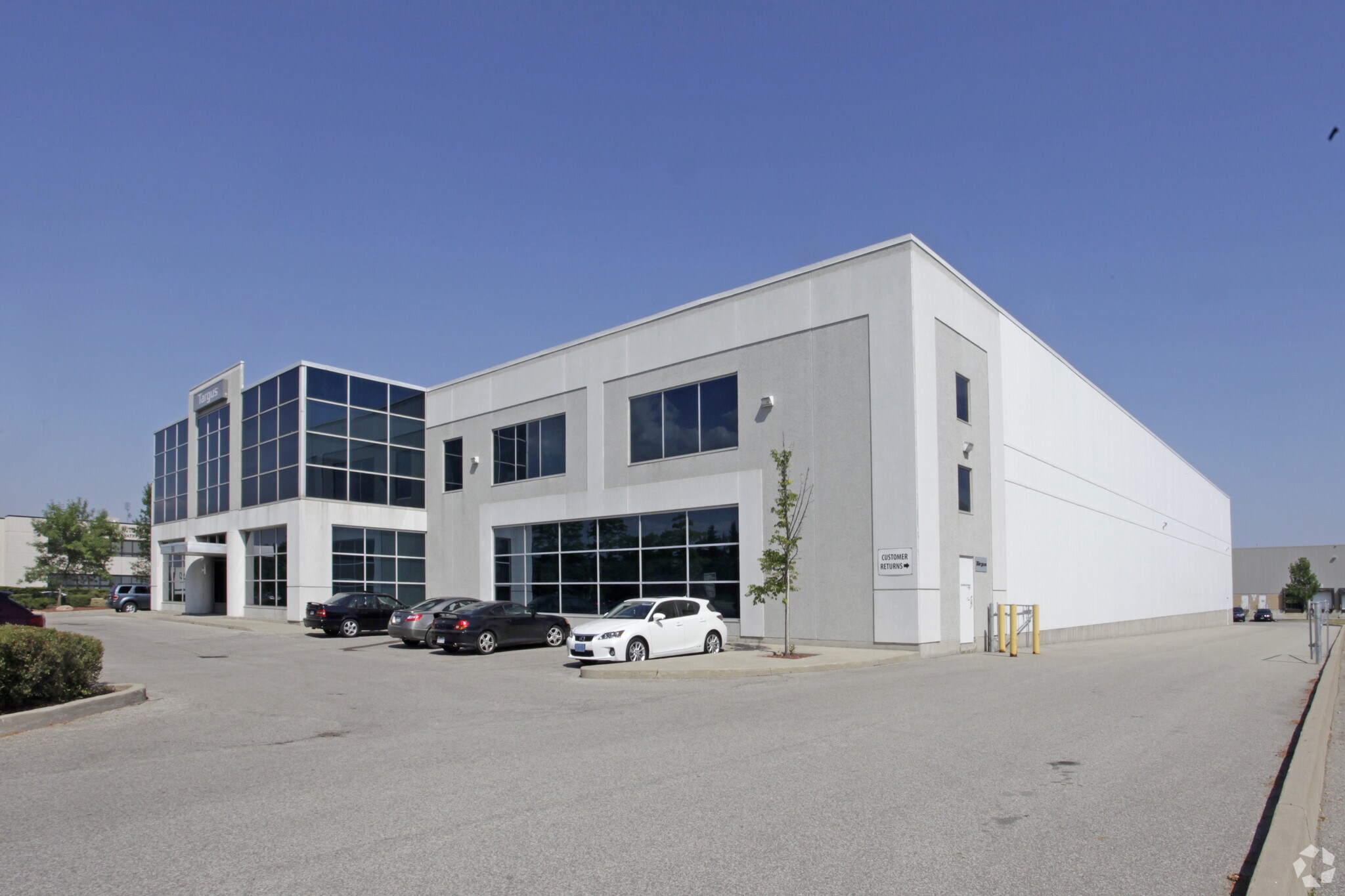 90 Admiral Blvd, Mississauga, ON for Rent