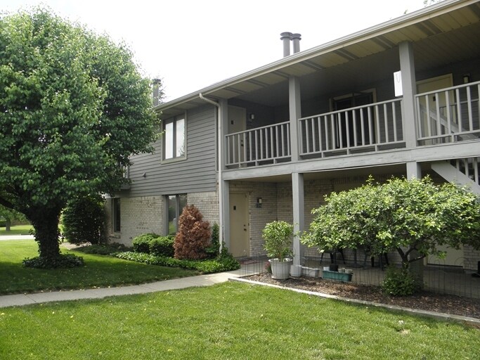 1308 Lyons Rd, Centerville, OH for Sale
