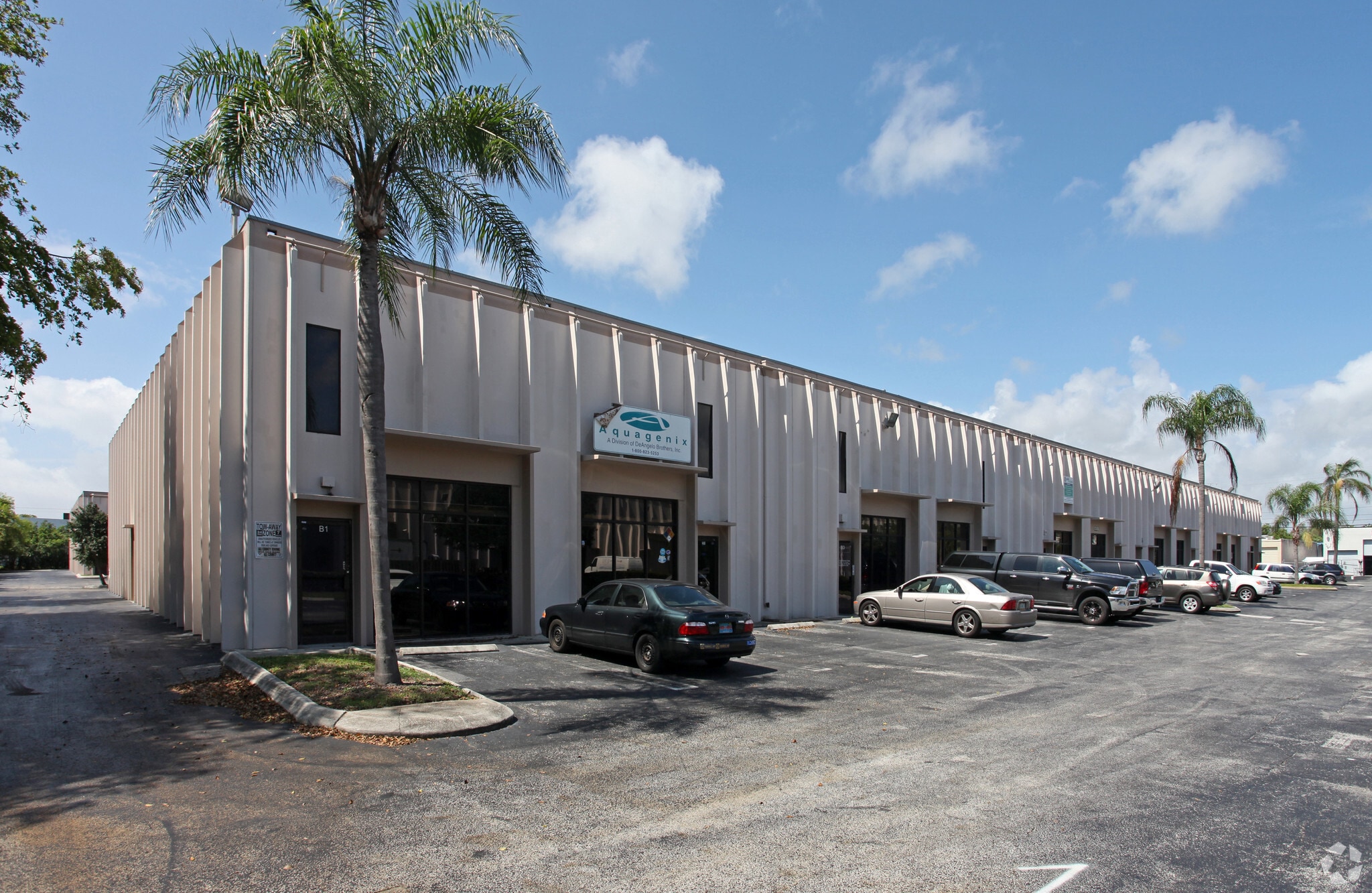 1450 SW 3rd St Pompano Beach, FL 33069 Industrial Park Property for