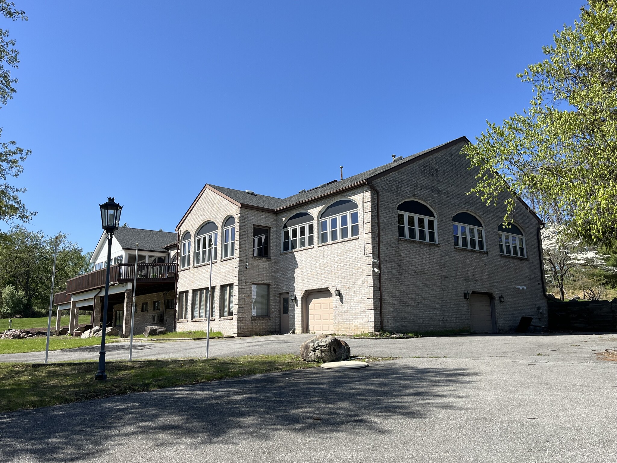 4166 Lower Saucon Rd, Hellertown, PA for Sale