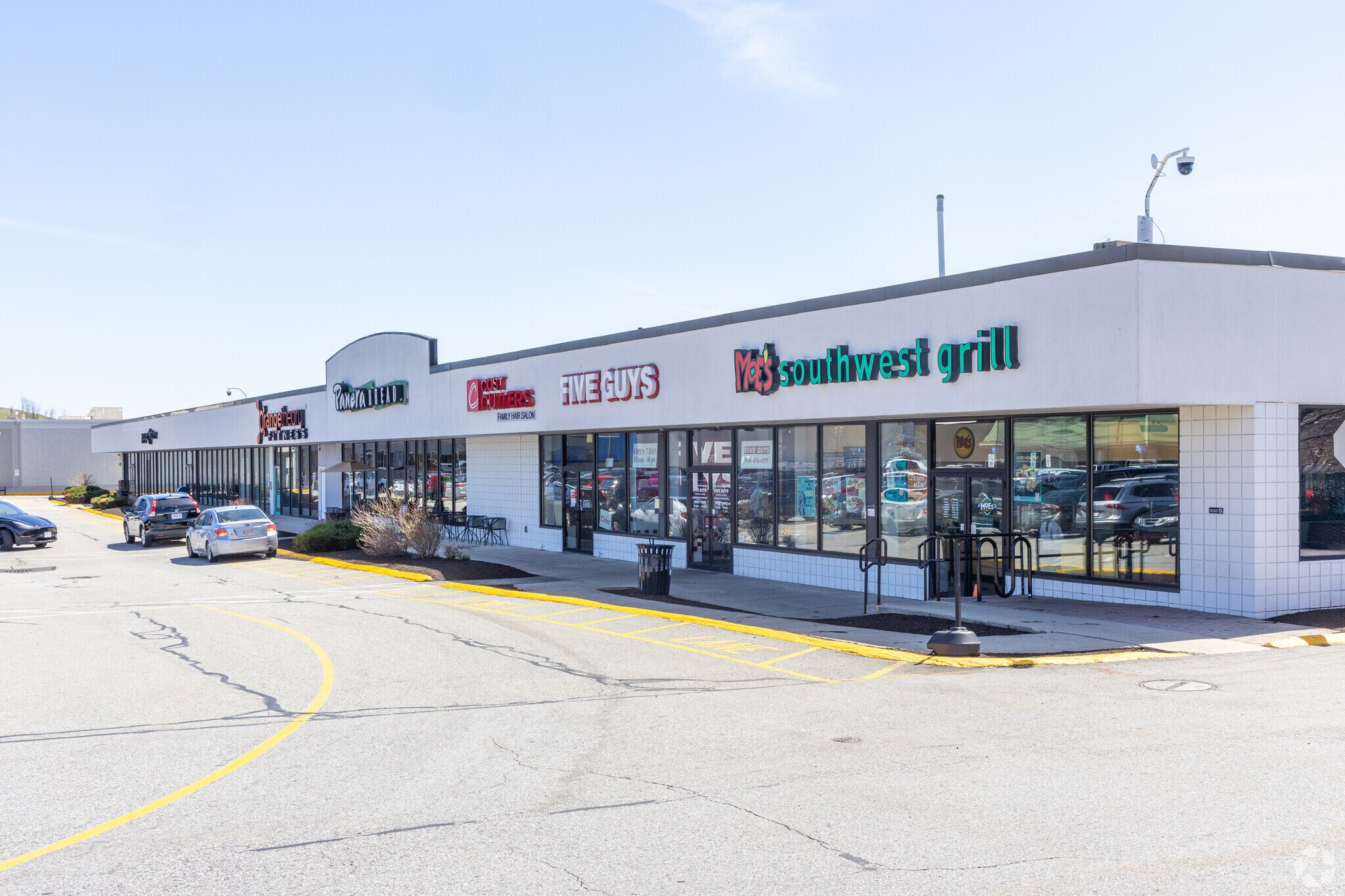 90 Drum Hill Rd, Chelmsford, MA for Rent