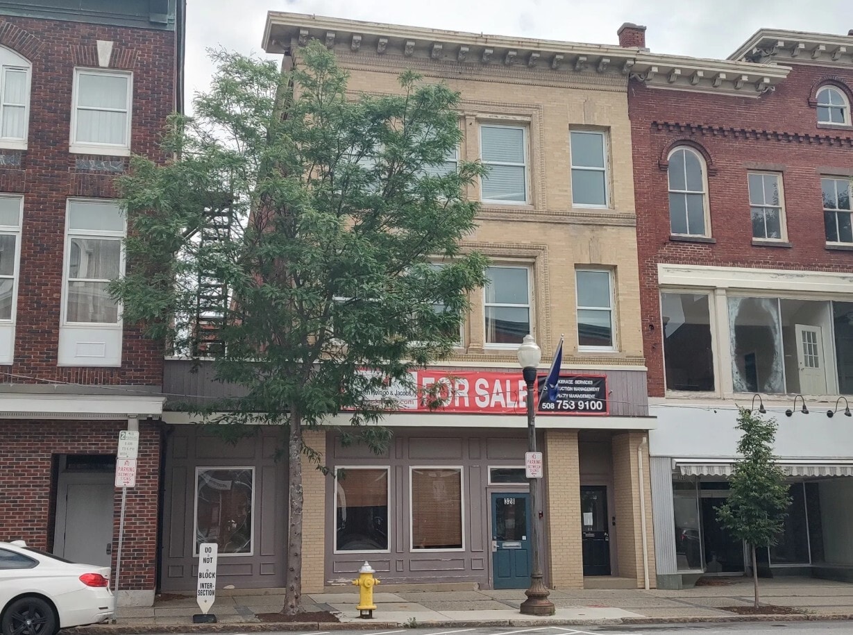 326 Main St, Southbridge, MA for Sale