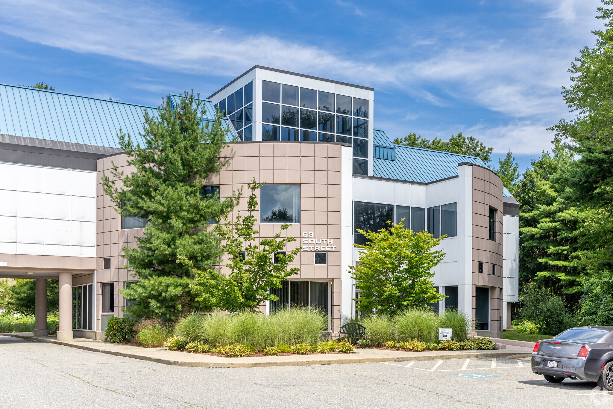 63-65 South St, Hopkinton, MA for Rent