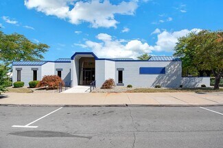 Crestline, OH Bank - 245 N Seltzer St