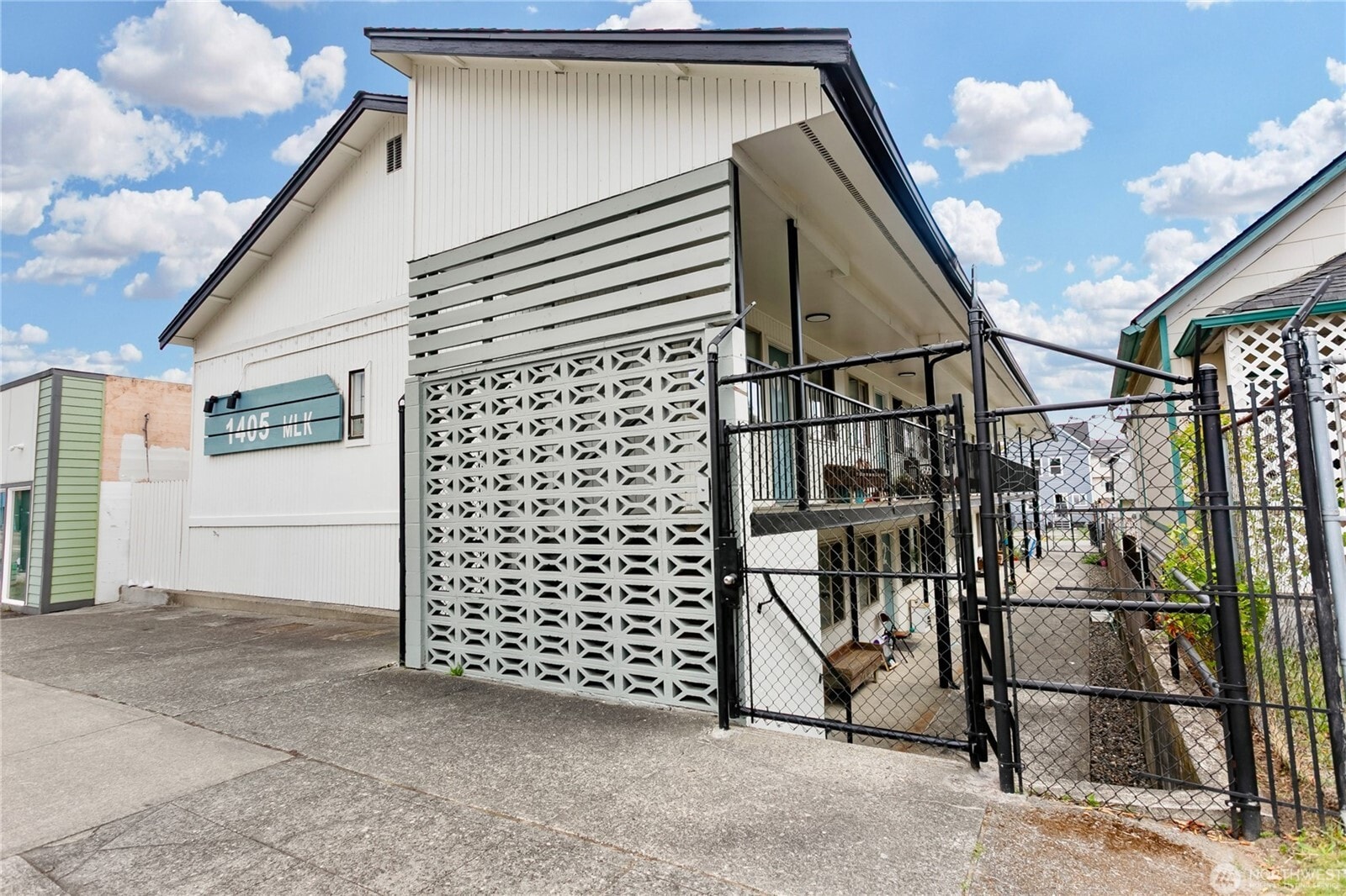 1405 Martin Luther King Jr Way, Tacoma, WA for Sale