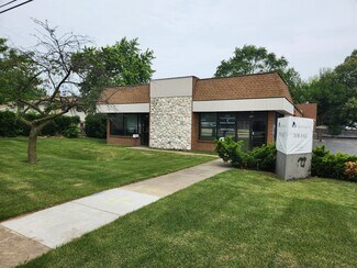 Arlington Heights, IL undefined - 110 E Central Rd