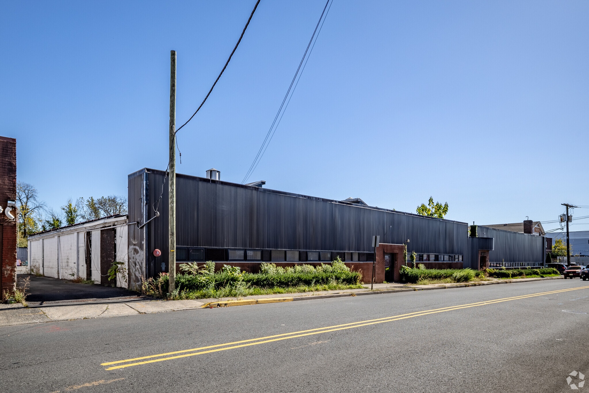 386-394 Coit St, Irvington, NJ for Rent