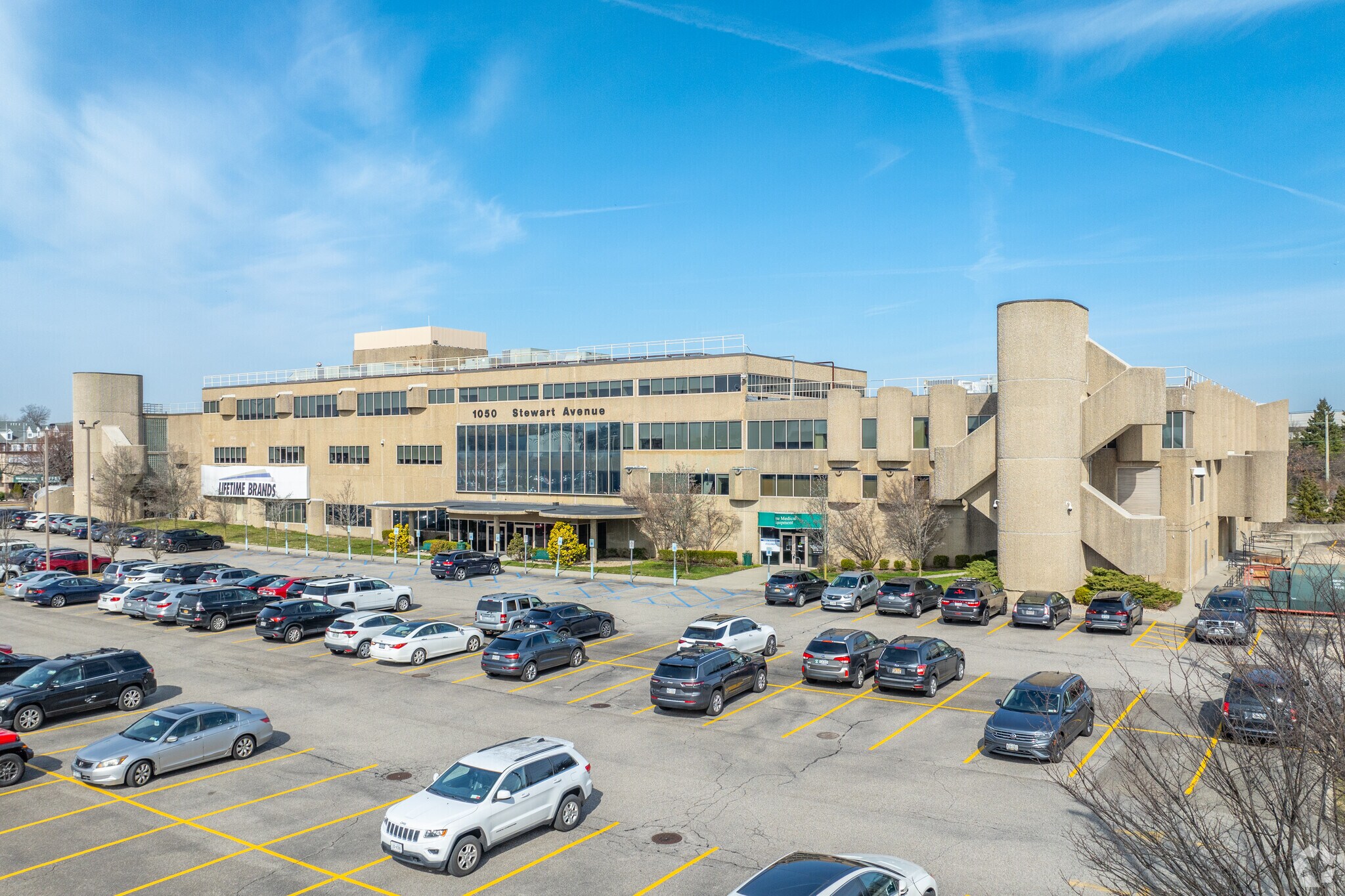 1000 Stewart Ave, Garden City, NY for Sale