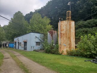 Oil City, PA Industrial - 587 N Seneca St