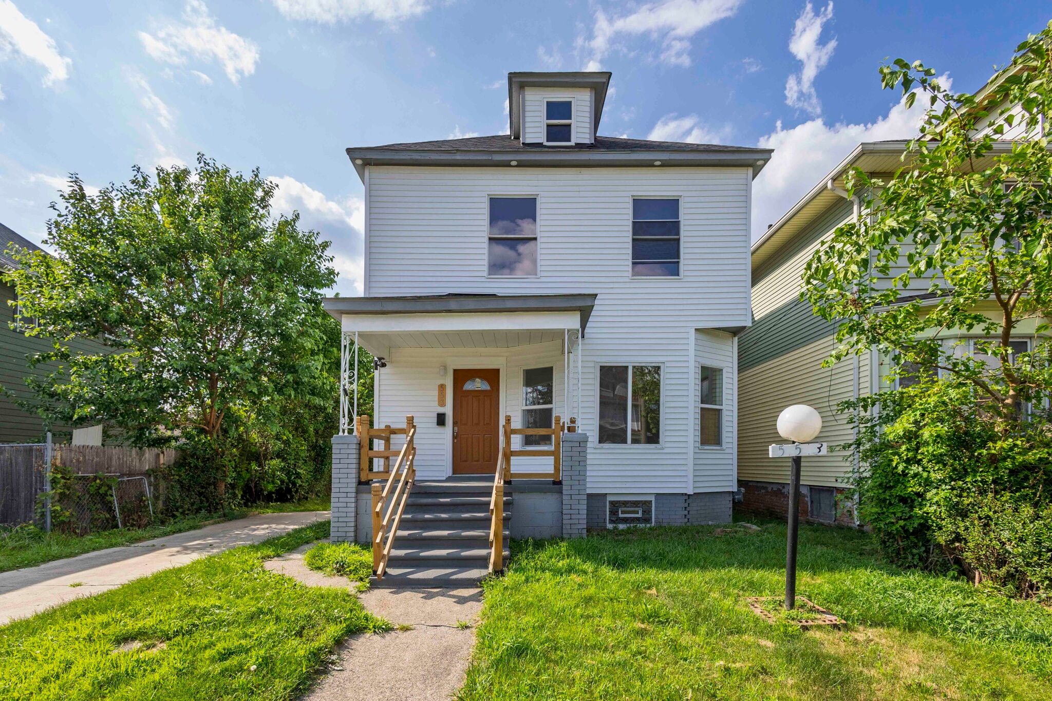 553 Belmont St, Detroit, MI for Sale