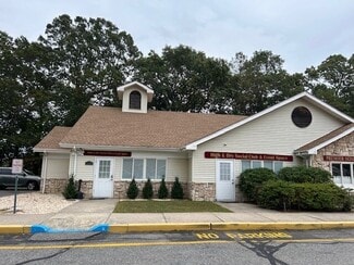 Calverton, NY Office/Retail, Retail - 4482 Middle Country Rd