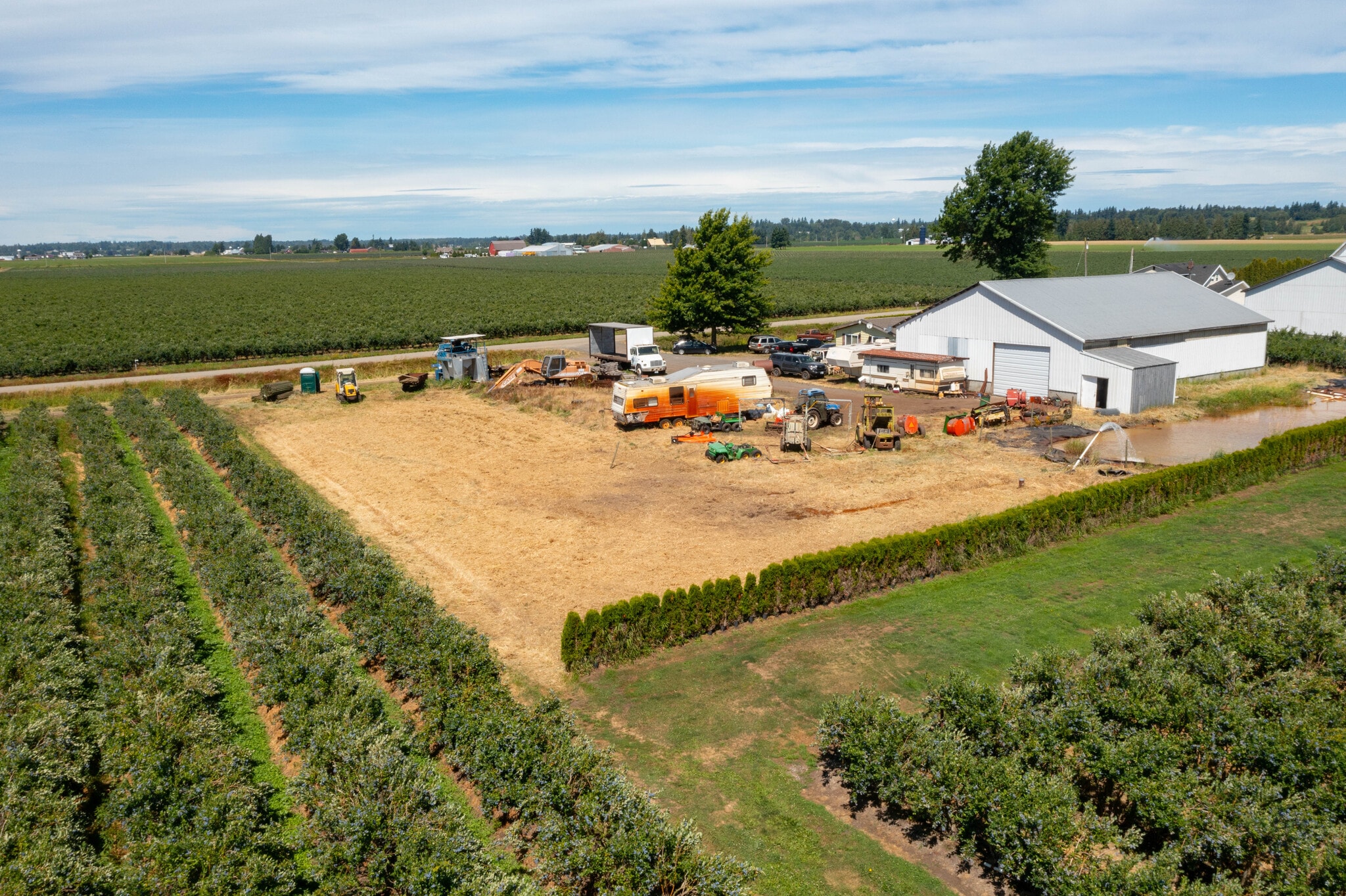 9586 Bender Rd, Lynden, WA for Sale